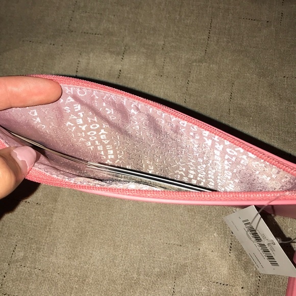 Kate Spade Wristlet - Picture 3 of 3